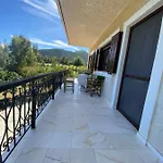 Thalatta And Oros Traditional Villa