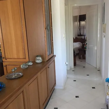 Thalatta And Oros Traditional Willa *