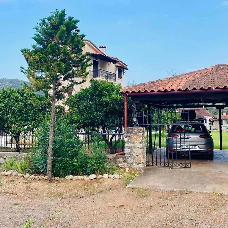 Villa Thalatta And Oros Traditional