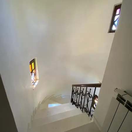 Thalatta And Oros Traditional *