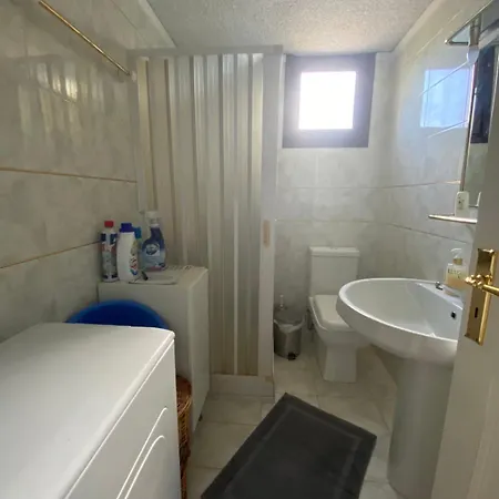 Thalatta And Oros Traditional Willa Tirós