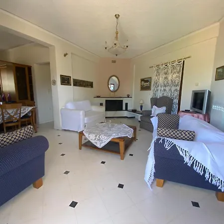 Thalatta And Oros Traditional Villa Tirós