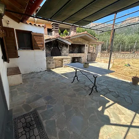 Villa Thalatta And Oros Traditional *