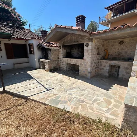 Thalatta And Oros Traditional Villa Tirós