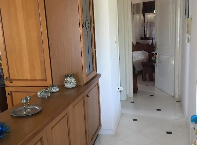 Thalatta And Oros Traditional Villa *