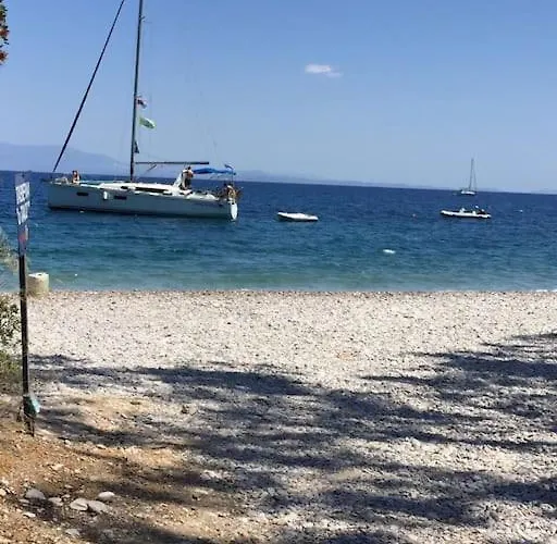 Thalatta And Oros Traditional * Tirós