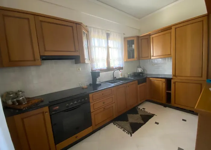 Thalatta And Oros Traditional *