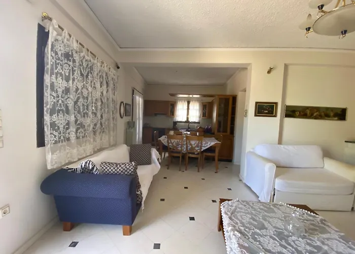 Thalatta And Oros Traditional Villa