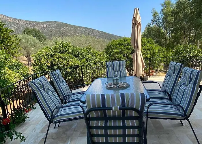 Villa Thalatta And Oros Traditional